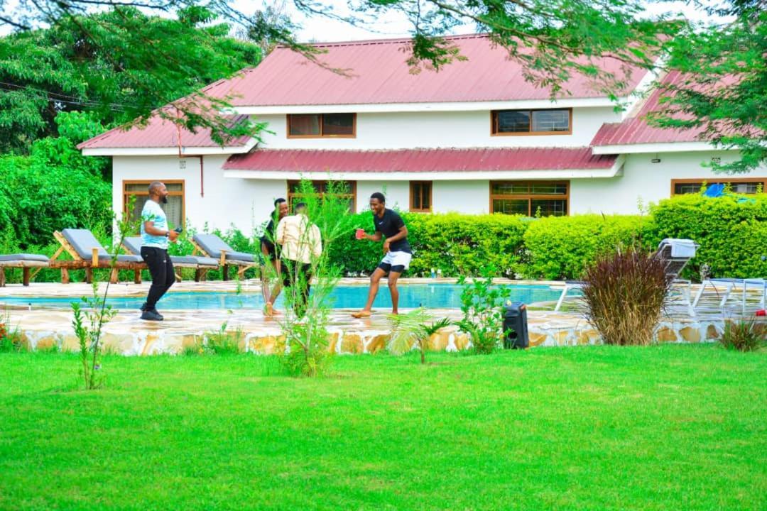 Heart Of Africa Lodge Аруша Екстер'єр фото